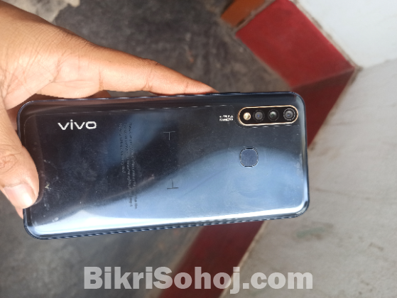 Vivo y19